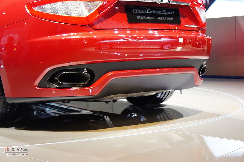 玛莎拉蒂GranCabrio Sport