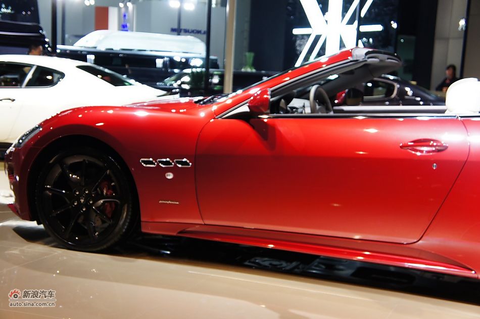 玛莎拉蒂GranCabrio Sport