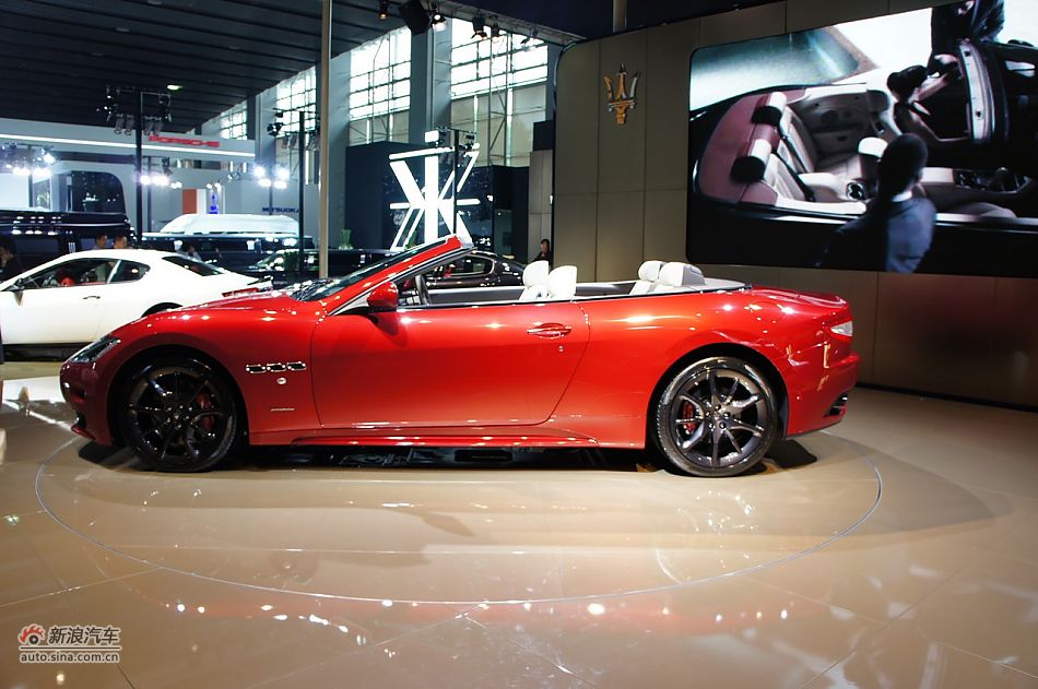 玛莎拉蒂GranCabrio Sport