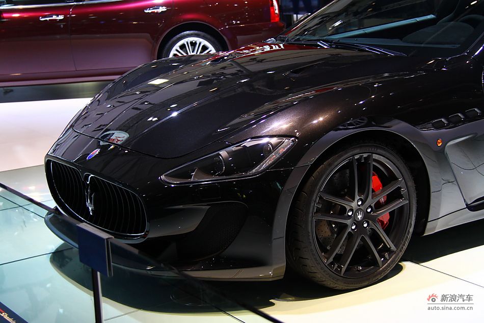 玛莎拉蒂GranCabrio