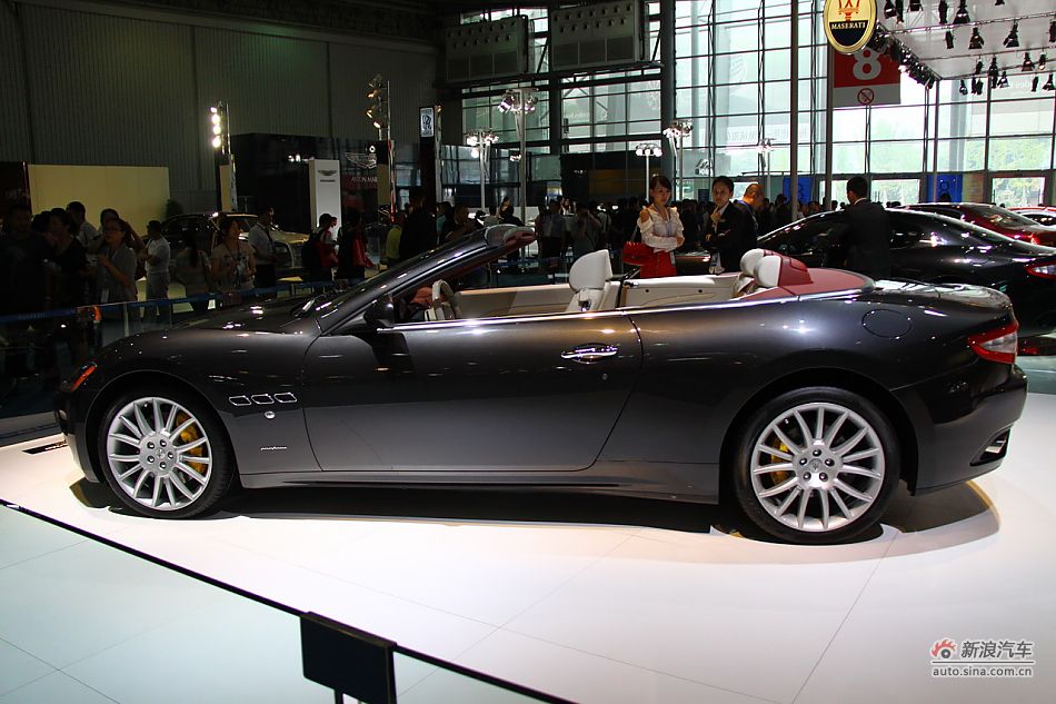 玛莎拉蒂GranCabrio
