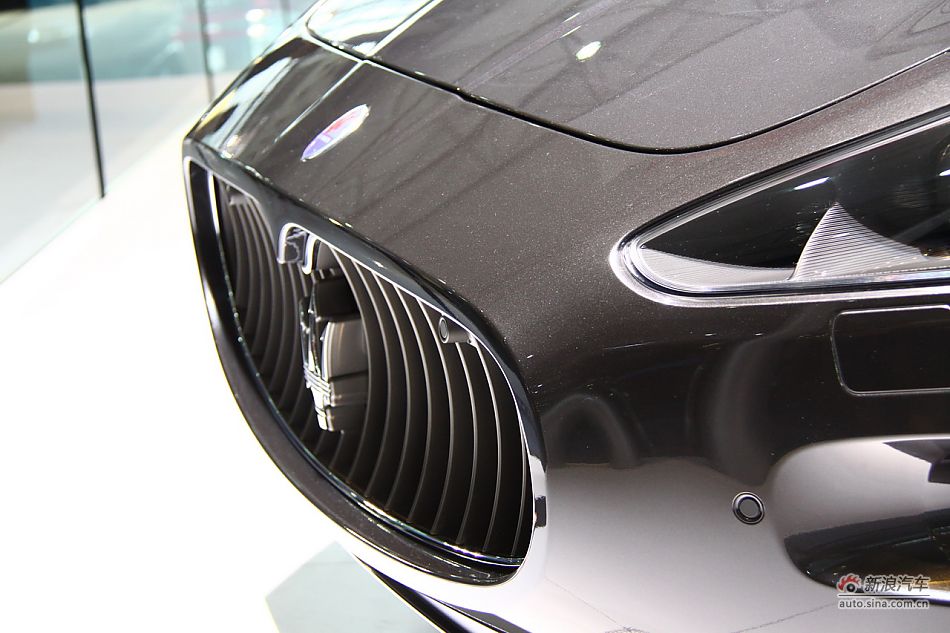 玛莎拉蒂GranCabrio