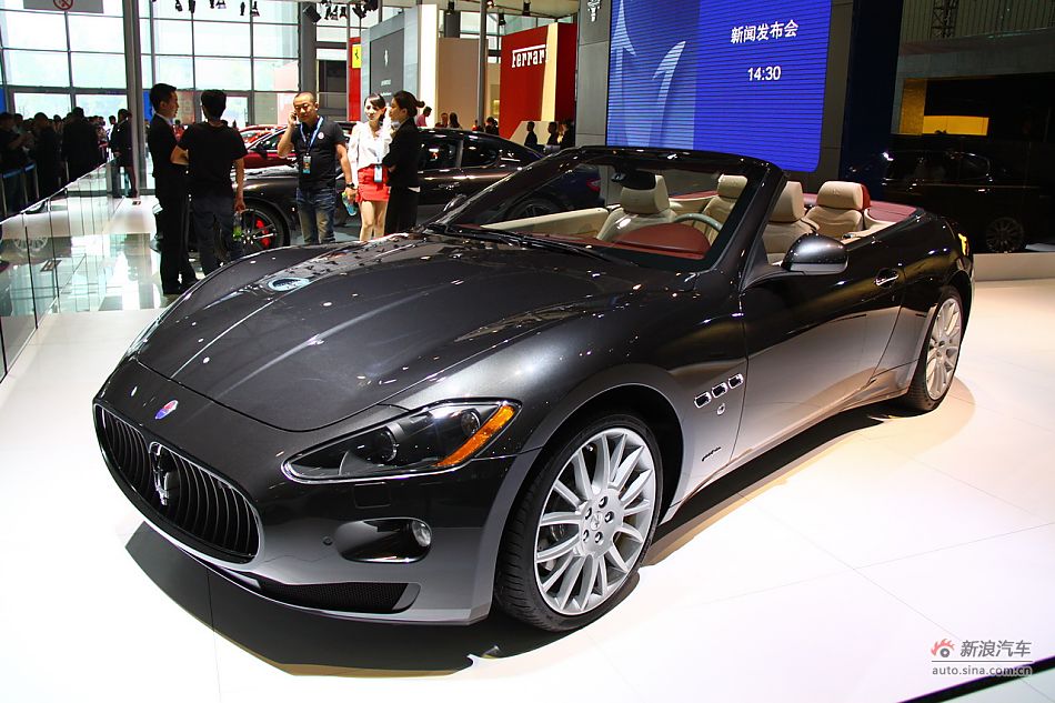 玛莎拉蒂GranCabrio