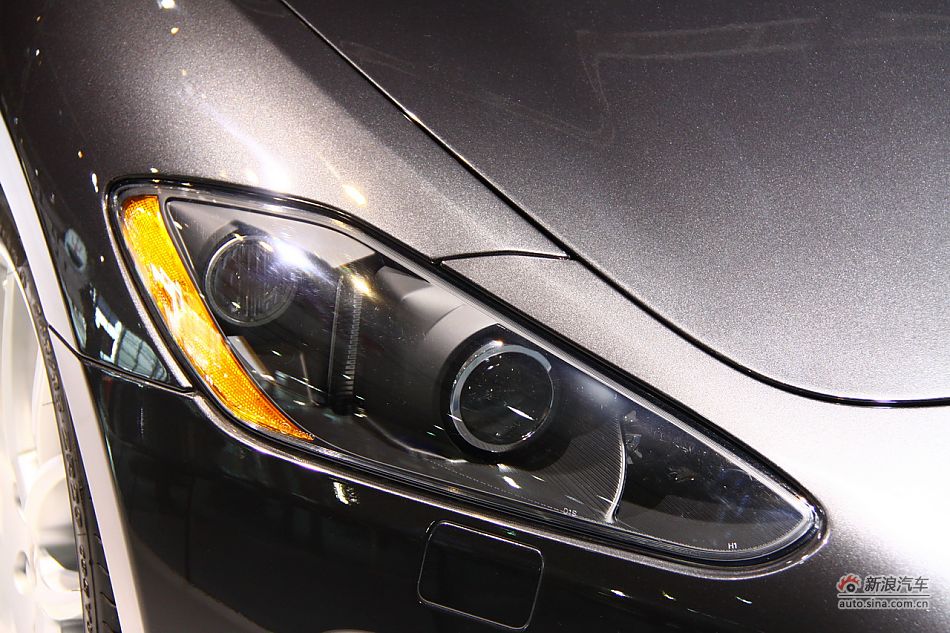 玛莎拉蒂GranCabrio