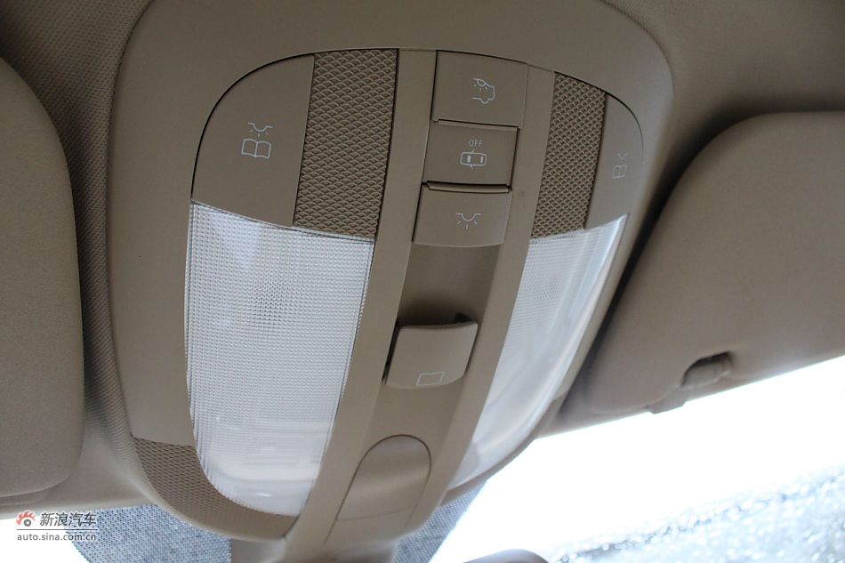 2009款奔驰R350 4MATIC