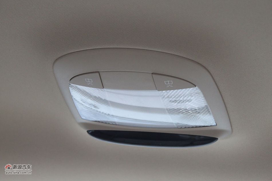 2009款奔驰R350 4MATIC