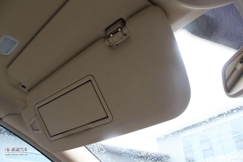 2009款奔驰R350 4MATIC