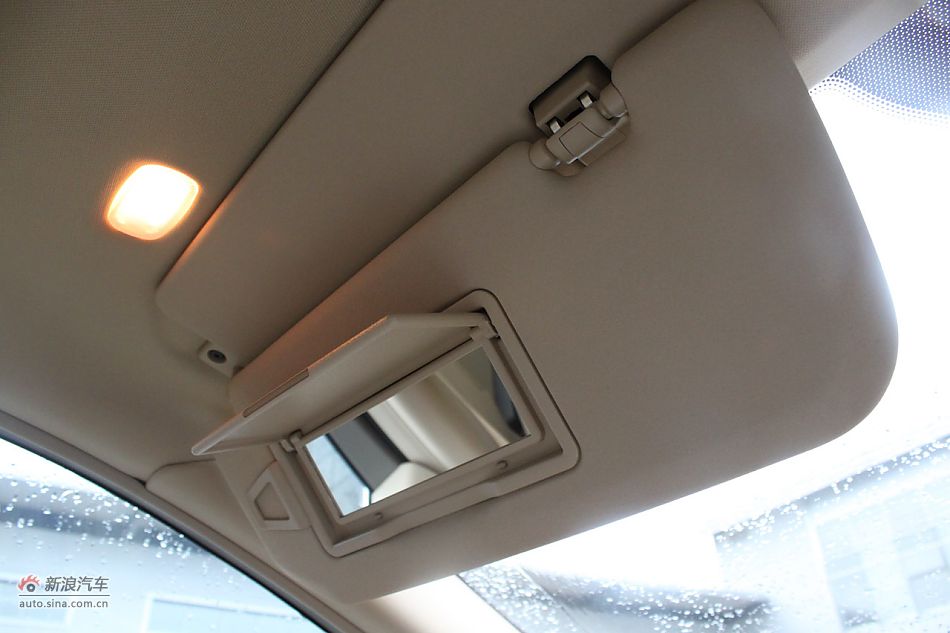 2009款奔驰R350 4MATIC