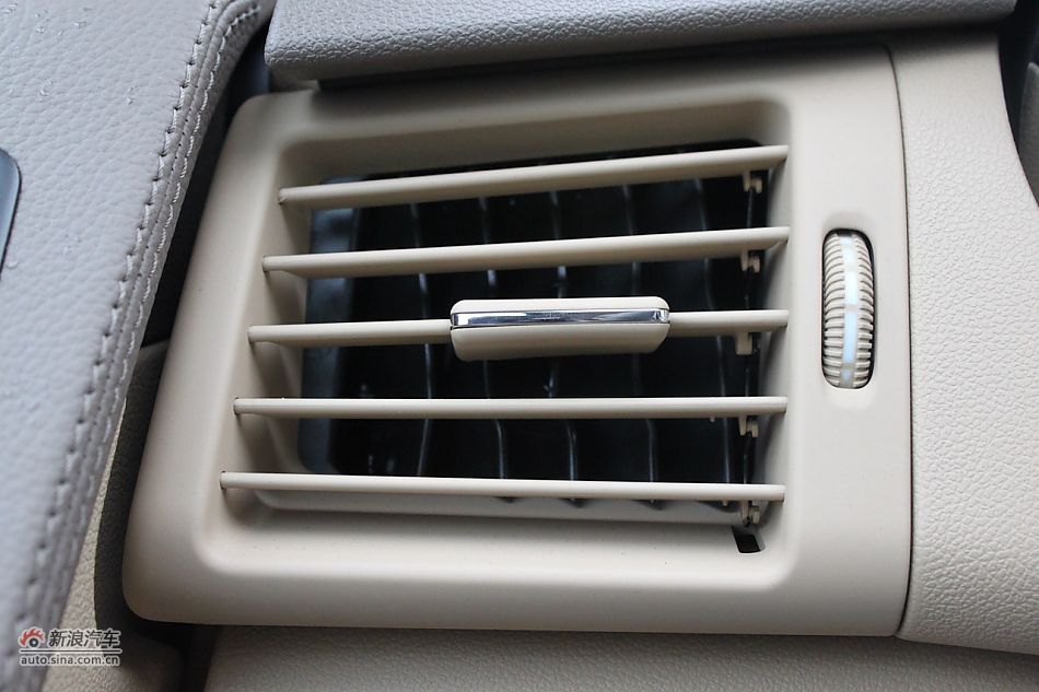 2009款奔驰R350 4MATIC