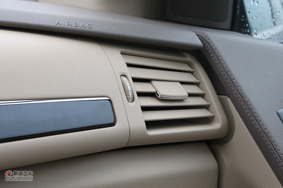 2009款奔驰R350 4MATIC