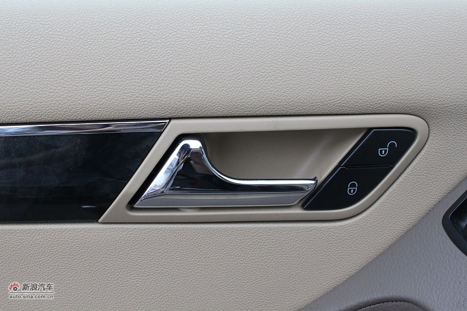 2009款奔驰R350 4MATIC