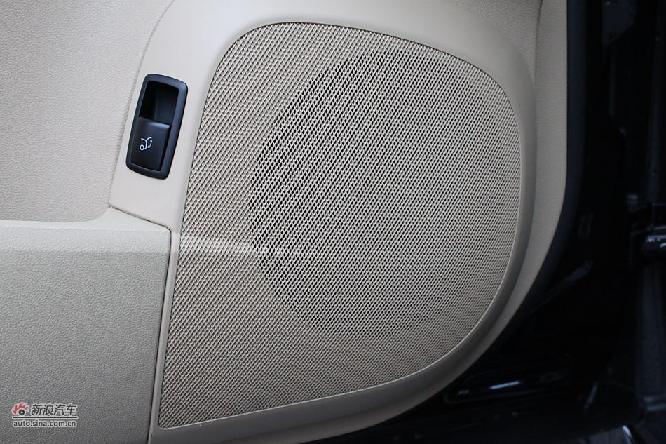 2009款奔驰R350 4MATIC