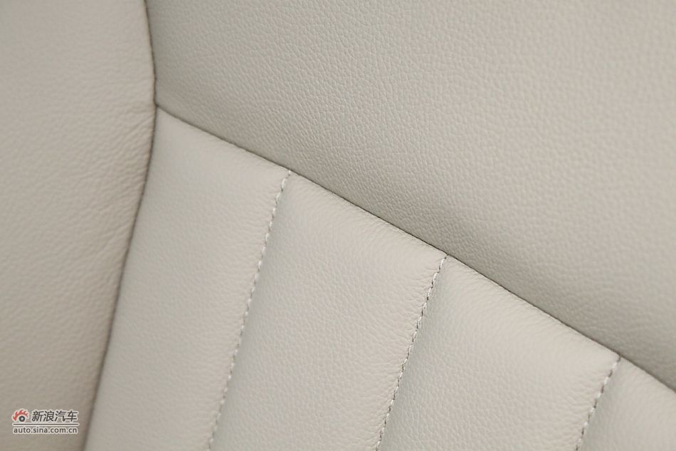 2009款奔驰R350 4MATIC