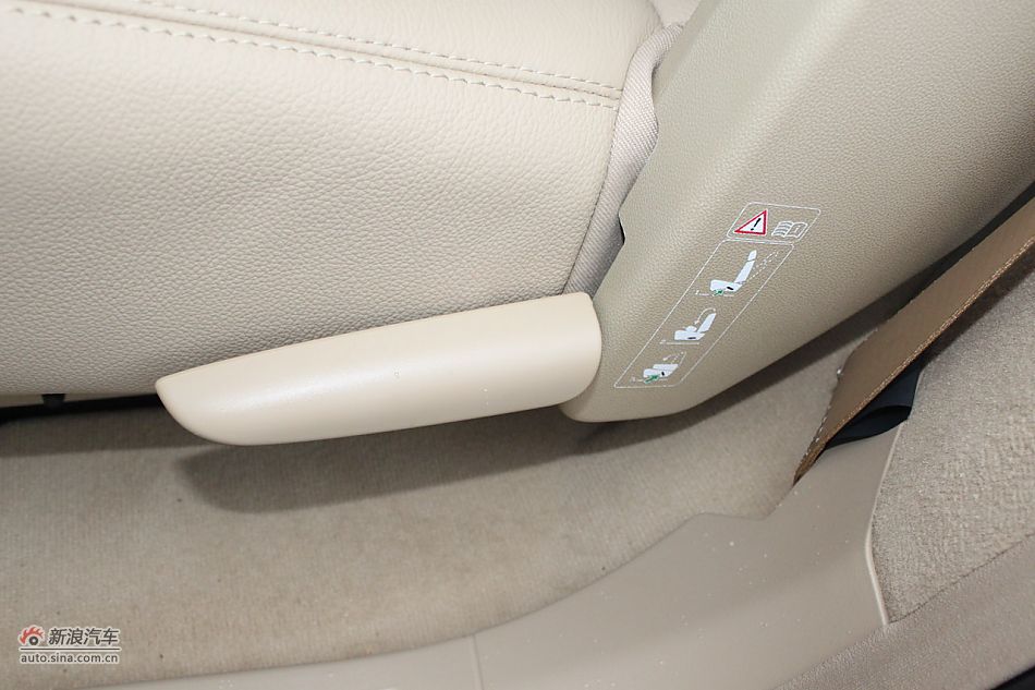 2009款奔驰R350 4MATIC