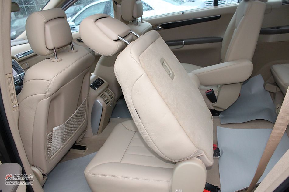 2009款奔驰R350 4MATIC