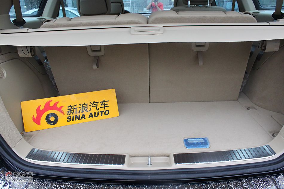 2009款奔驰R350 4MATIC