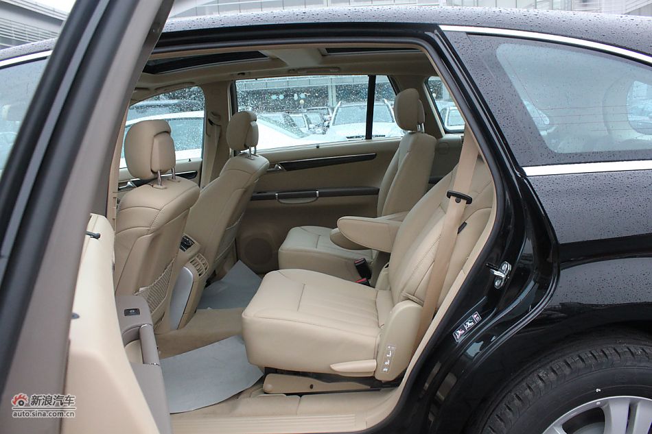 2009款奔驰R350 4MATIC