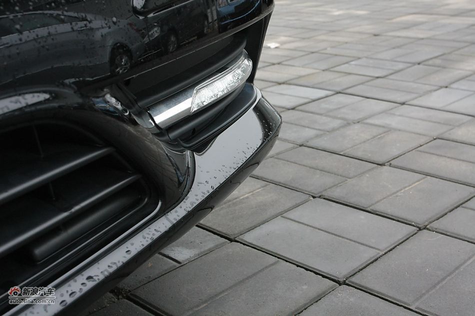 2009款奔驰R350 4MATIC