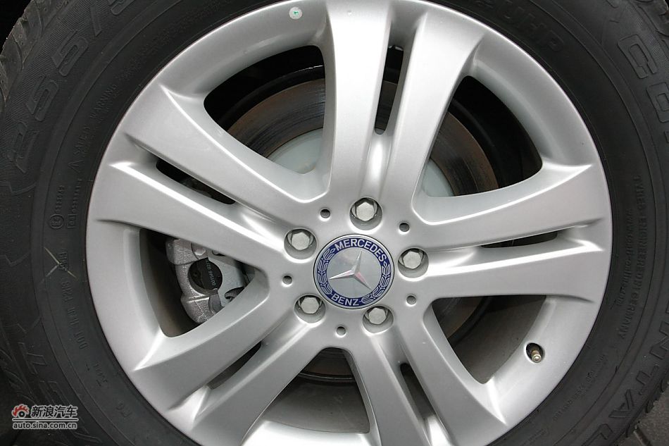 2009款奔驰R350 4MATIC