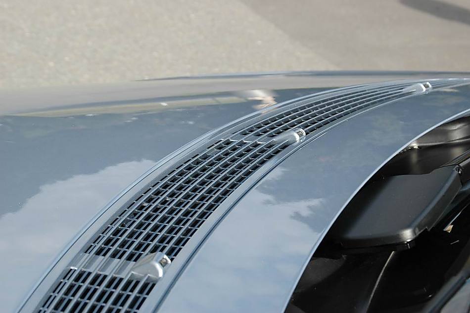 奔驰R350外观细节