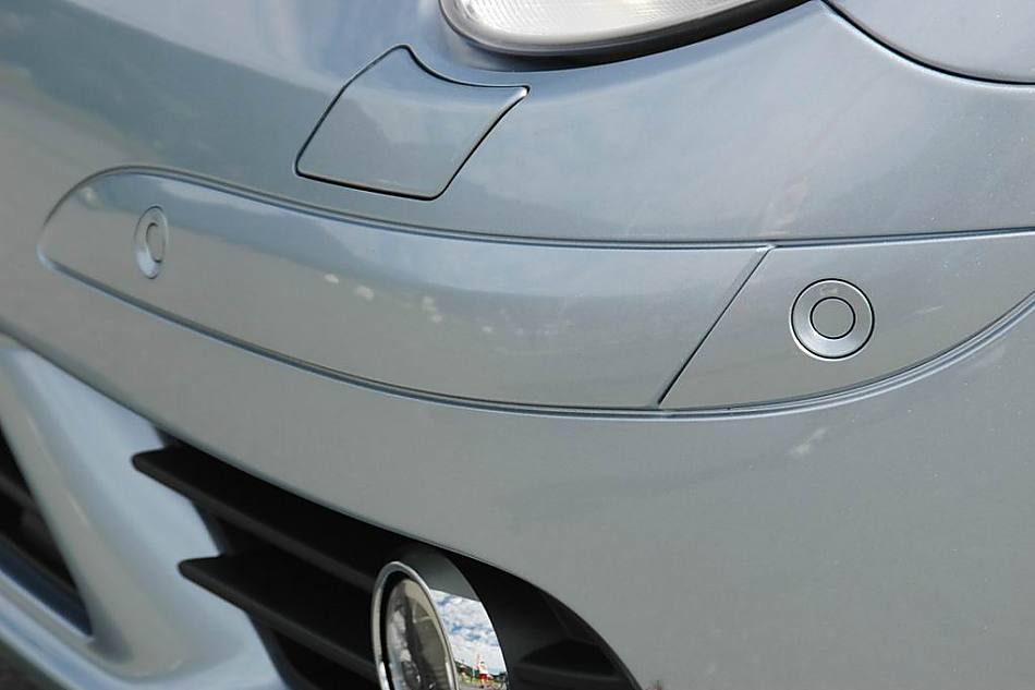 奔驰R350外观细节