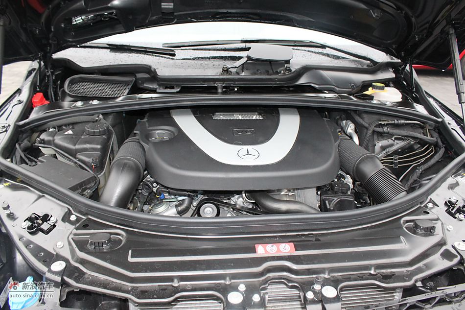 2009款奔驰R350 4MATIC