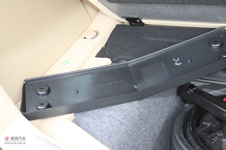 2009款奔驰R350 4MATIC