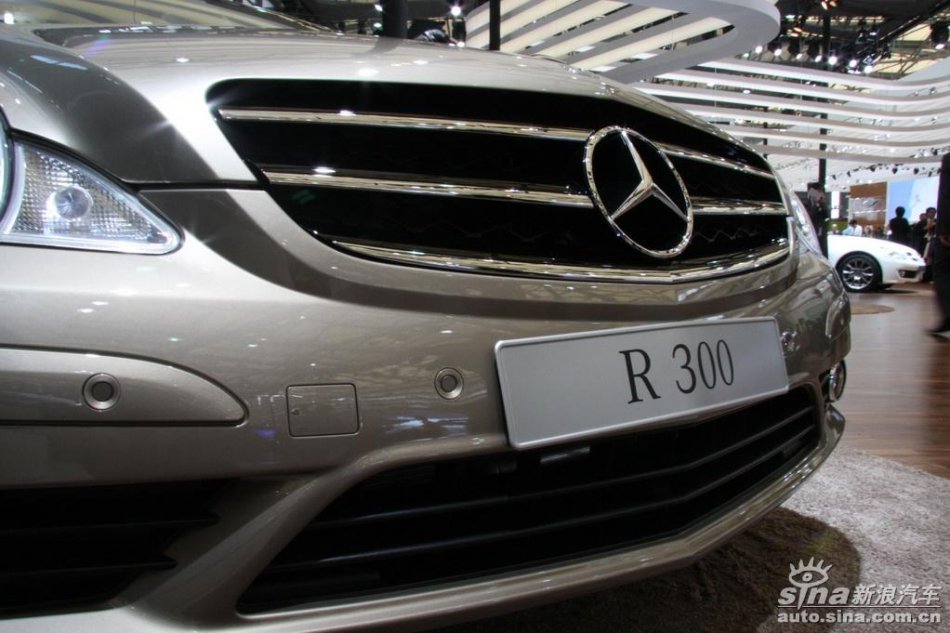 奔驰R300