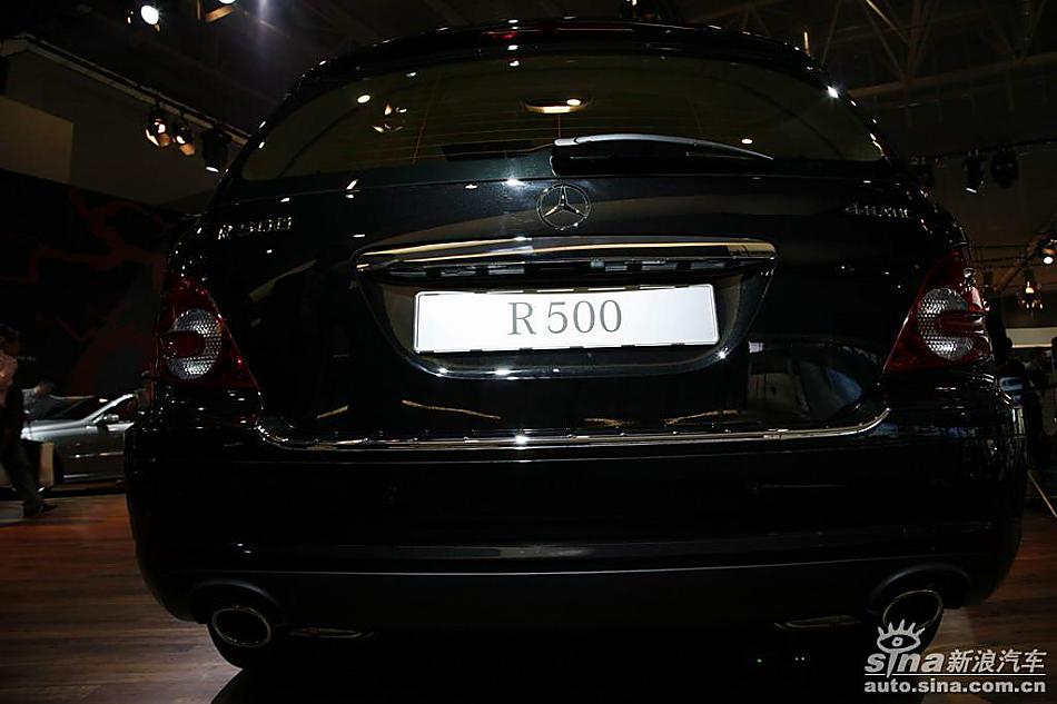 奔驰R500