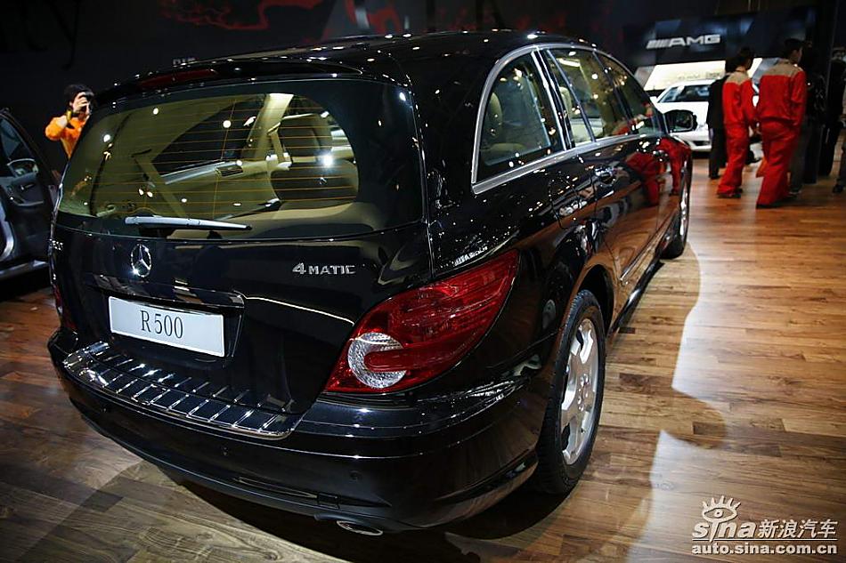 奔驰R500