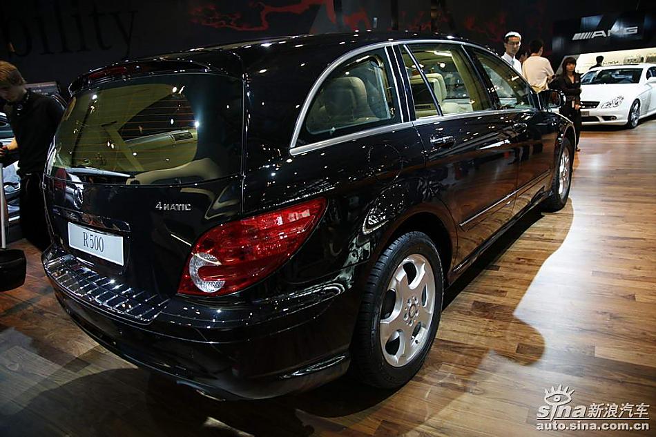 奔驰R500