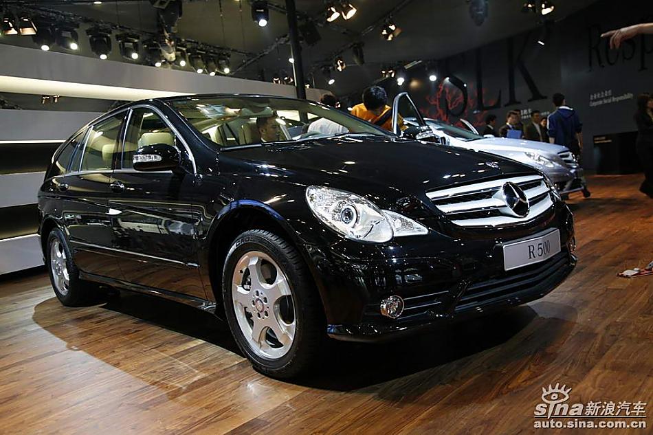 奔驰R500