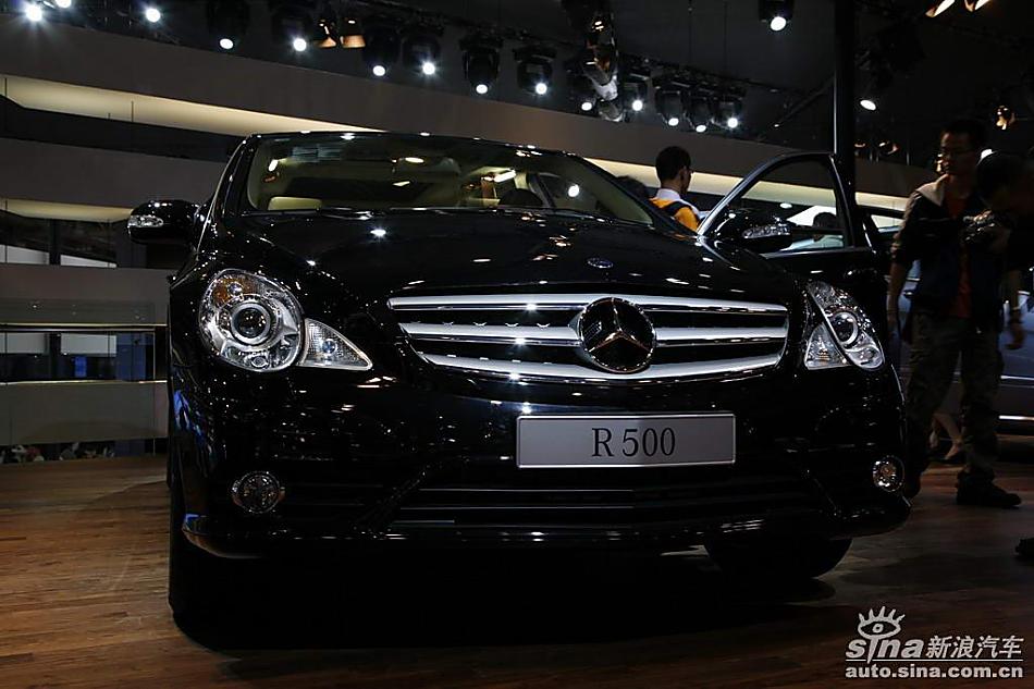 奔驰R500