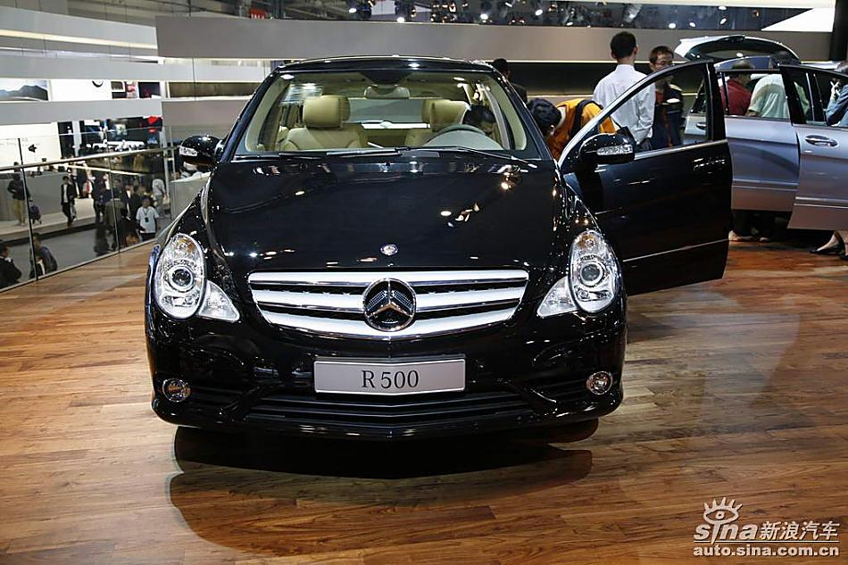 奔驰R500