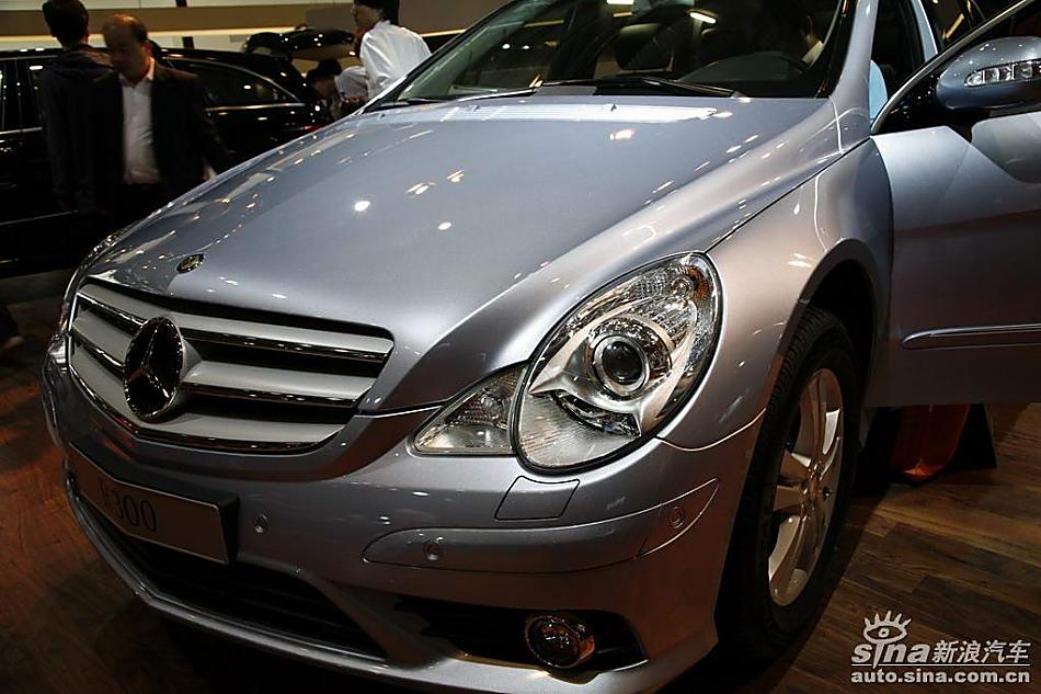 奔驰R300