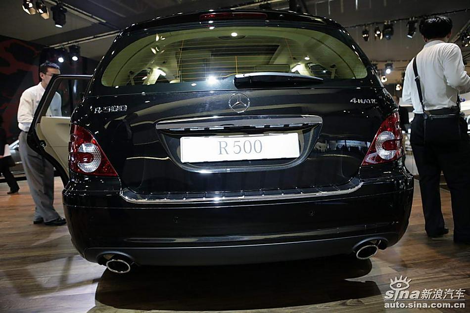 奔驰R500