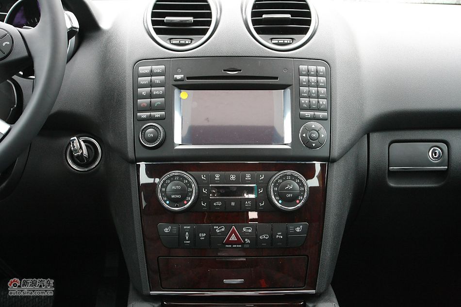 2010款奔驰ML350 4MATIC