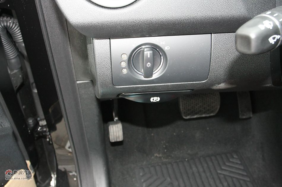 2010款奔驰ML350 4MATIC