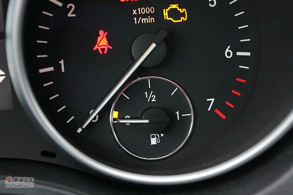 2010款奔驰ML350 4MATIC