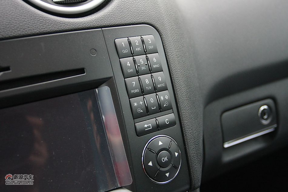 2010款奔驰ML350 4MATIC