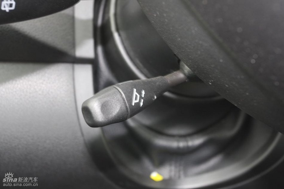 奔驰ML350内饰实拍图