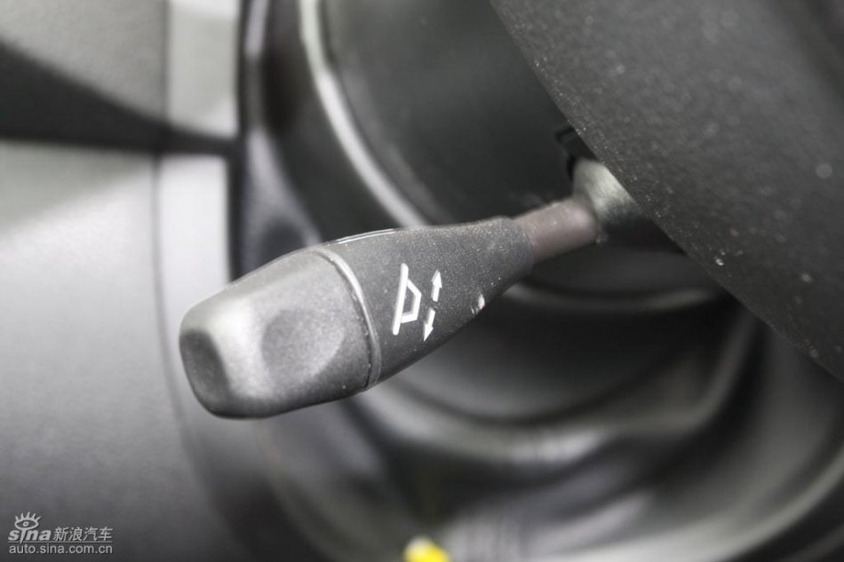奔驰ML350内饰实拍图
