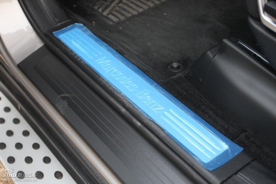 奔驰ML350内饰实拍图