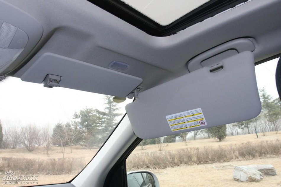 奔驰ML350内饰实拍图