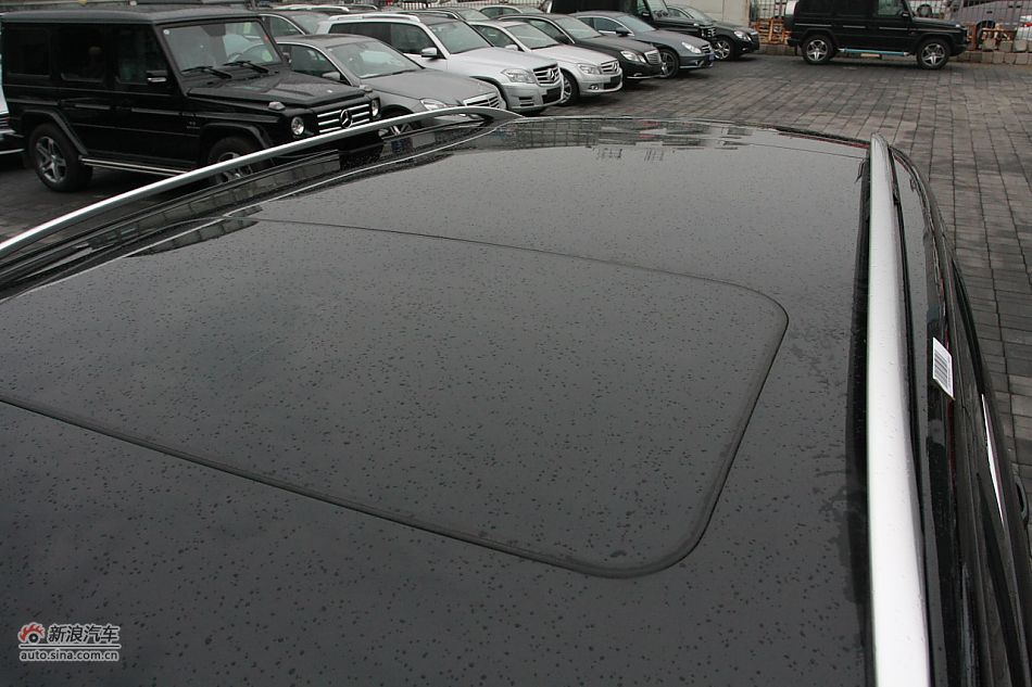 2010款奔驰ML350 4MATIC