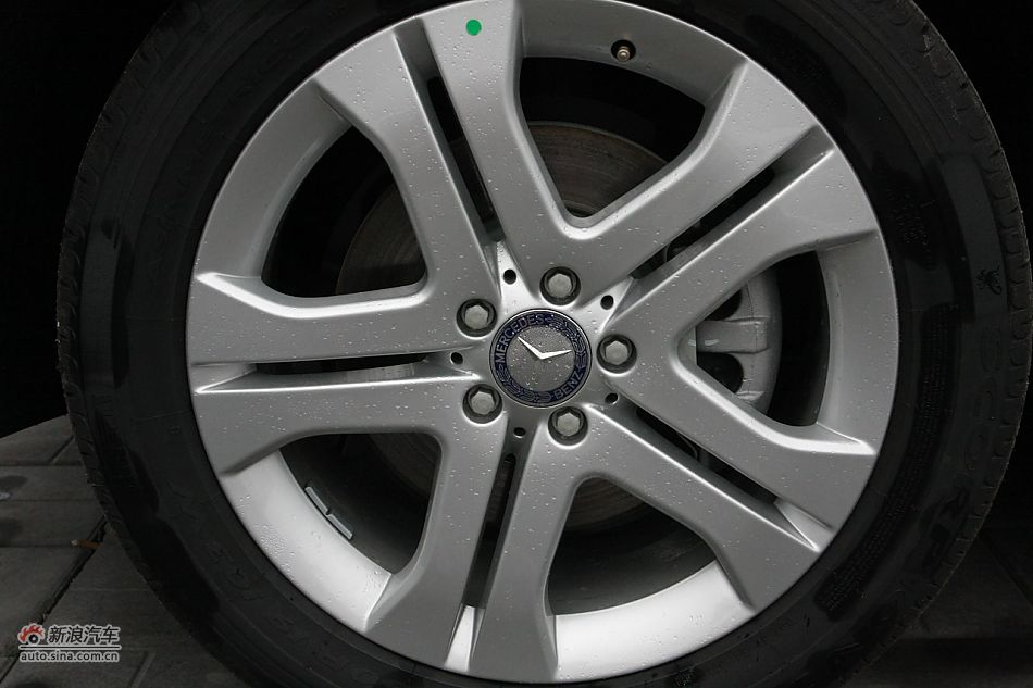 2010款奔驰ML350 4MATIC