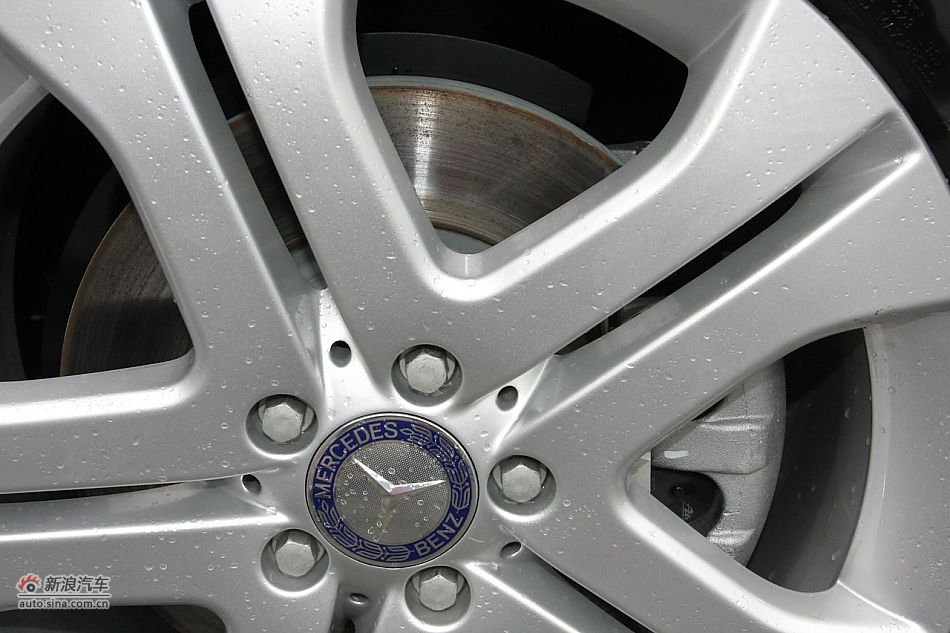 2010款奔驰ML350 4MATIC