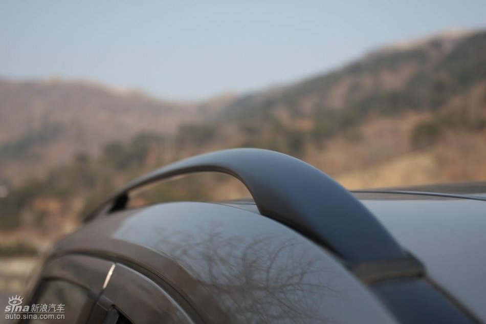 奔驰ML350外观实拍图