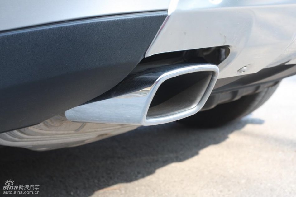 奔驰ML350外观实拍图