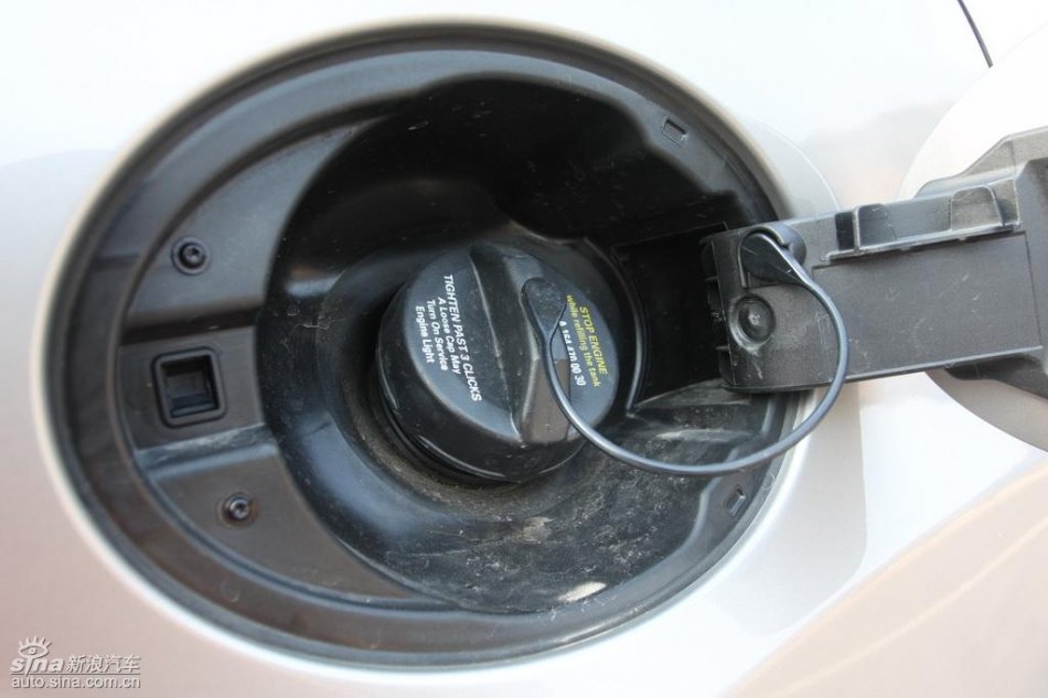 奔驰ML350外观实拍图